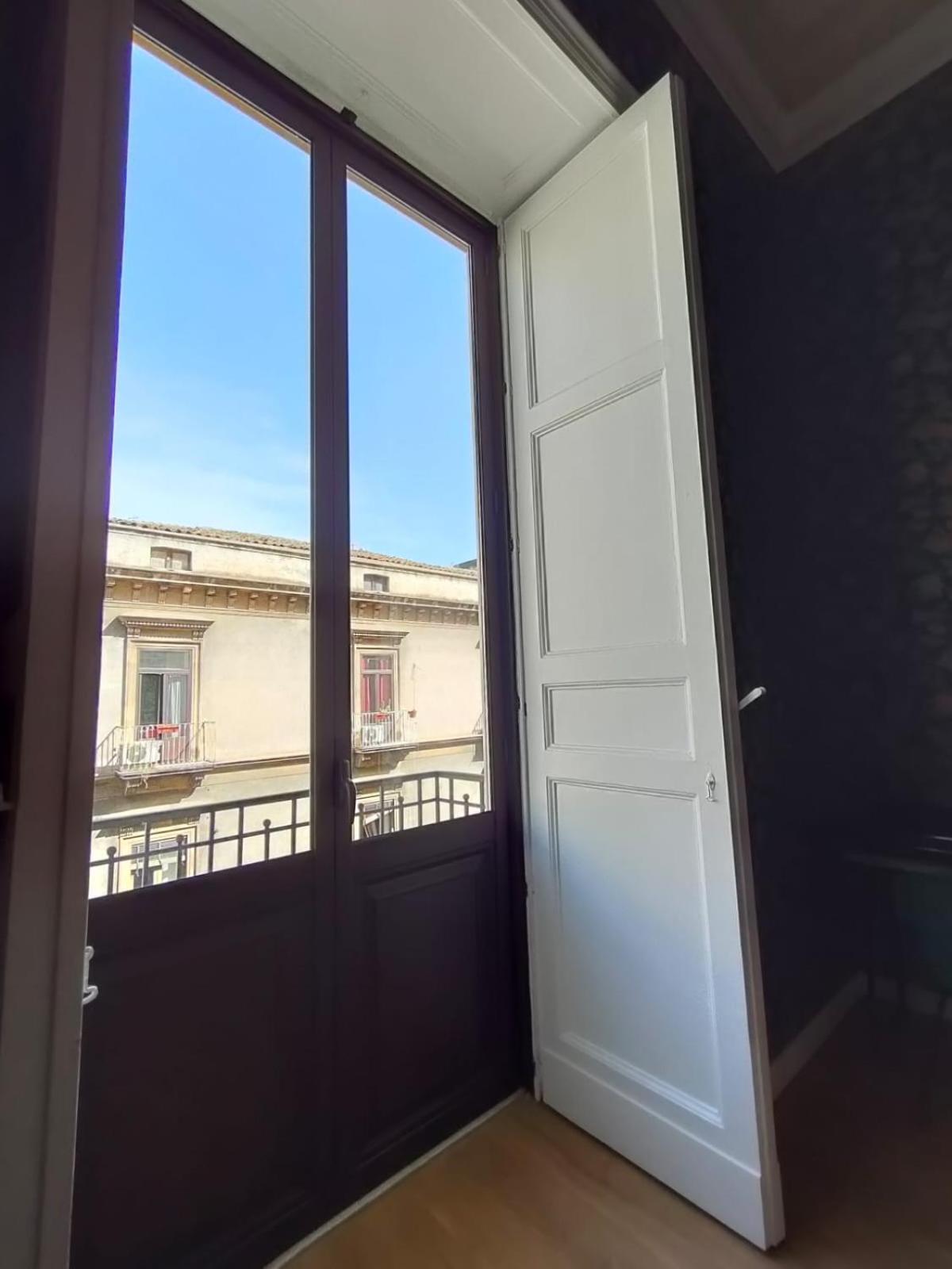 Hibiscus - Etnea Rooms Catania Exterior photo